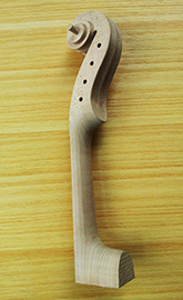 Vrat violine u izradi